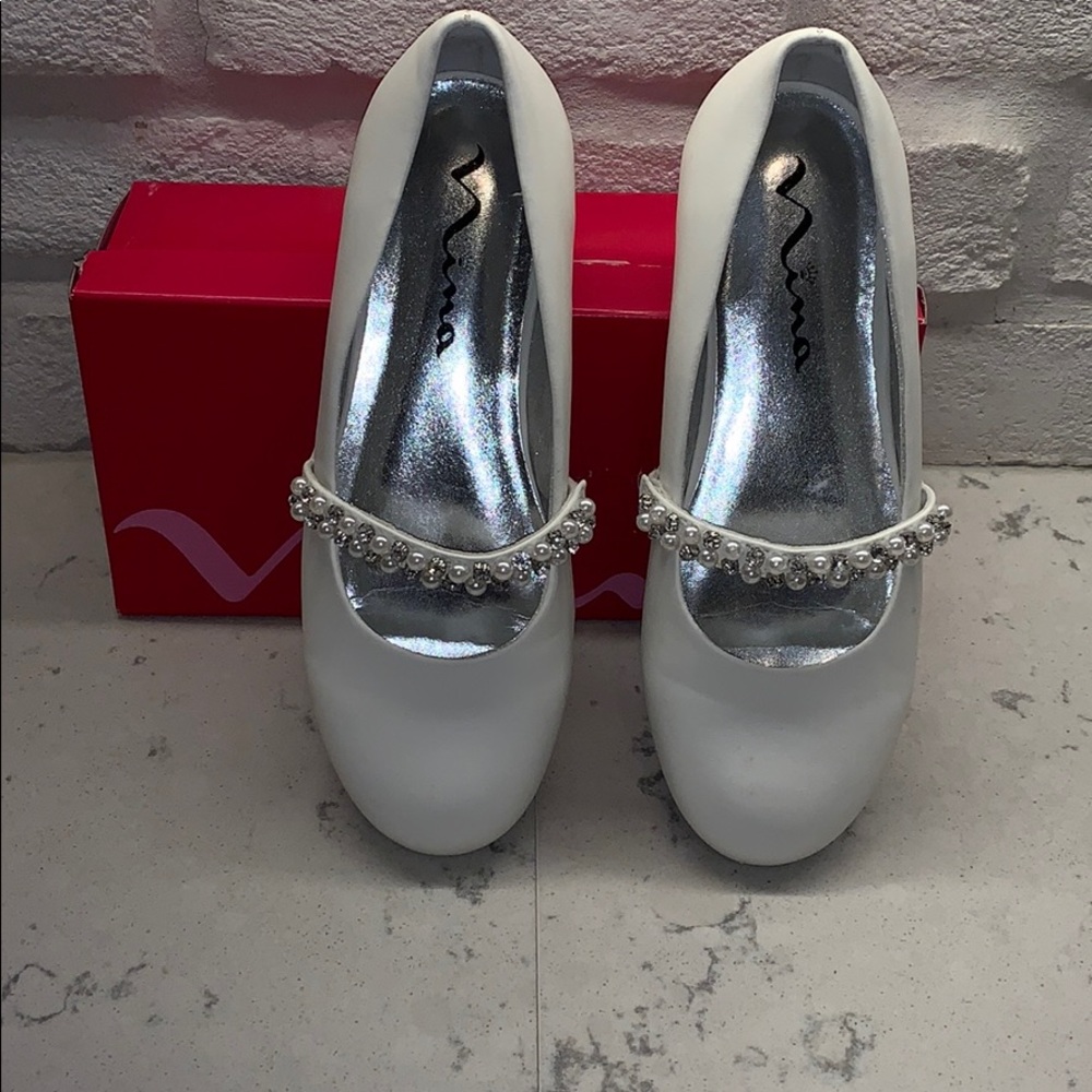 Girls Nina Nataly shoes size 5M